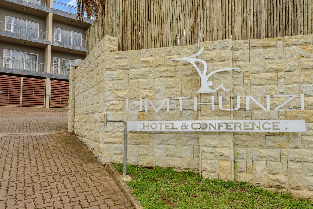Umthunzi Hotel And Conference Umtentweni Exterior photo